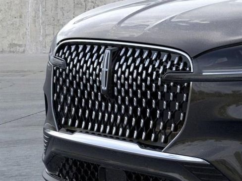 New 2026 Lincoln Aviator Reserve image 17