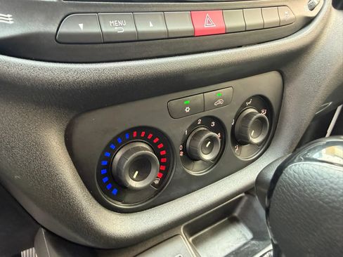 Used 2022 RAM ProMaster City Wagon FWD image 21