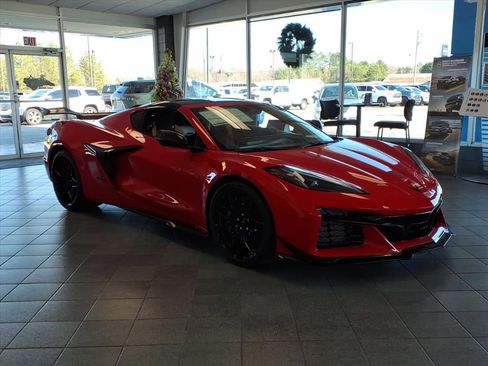 New 2026 Chevrolet Corvette Z06 w/ Z07 Performance Package image 7