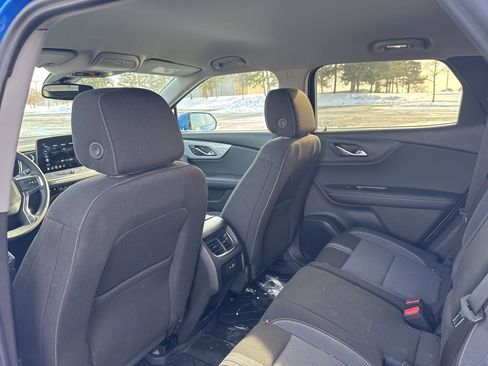 Used 2025 Chevrolet Blazer LT w/ Convenience Package image 59