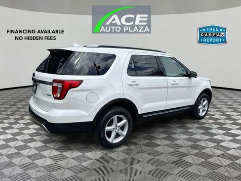 Used 2016 Ford Explorer XLT w/ Equipment Group 202A AWD/4WD image 5