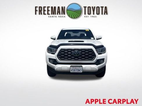Used 2021 Toyota Tacoma TRD Sport w/ Technology Package RWD image 3