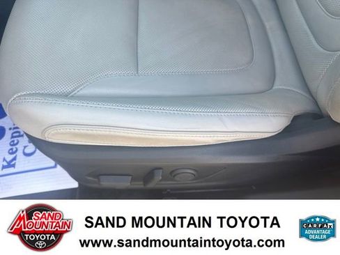Used 2024 Hyundai Tucson Limited AWD/4WD image 16