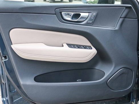 New 2026 Volvo XC60 B5 Plus w/ Protection Package Premier image 23