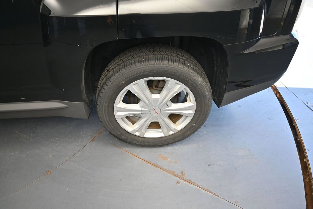 Used 2017 GMC Terrain SLE FWD image 17