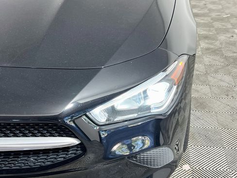 Used 2021 Mercedes-Benz CLA 250 image 12