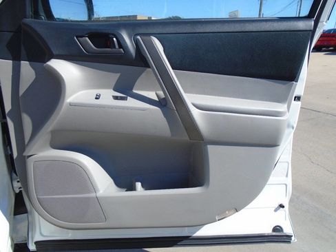 Used 2008 Toyota Highlander Sport image 33