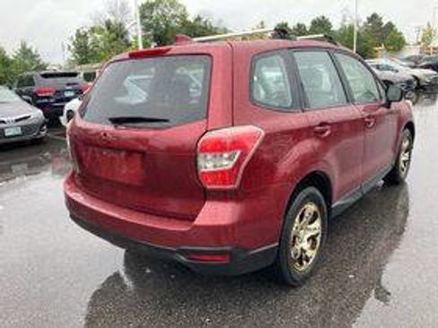 Used 2016 Subaru Forester 2.5i image 5