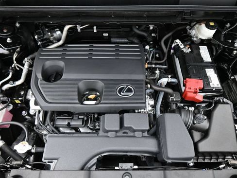 Used 2025 Lexus NX 250 FWD w/ Towing Package (2000 Lbs) image 19