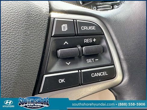Used 2018 Hyundai Elantra Value Edition FWD image 21