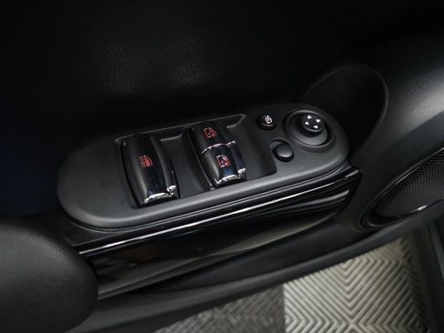 Used 2020 MINI Cooper S FWD image 30
