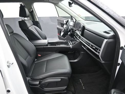 Used 2024 Hyundai Santa Fe XRT AWD/4WD image 16