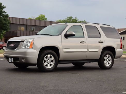 Used 2008 GMC Yukon SLT AWD/4WD image 11