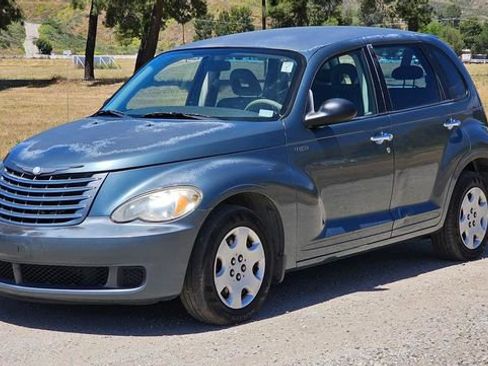 Used 2006 Chrysler PT Cruiser image 2