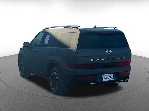 Used 2025 Hyundai Santa Fe SEL image 10