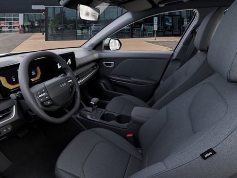 New 2026 Kia K4 FWD image 17