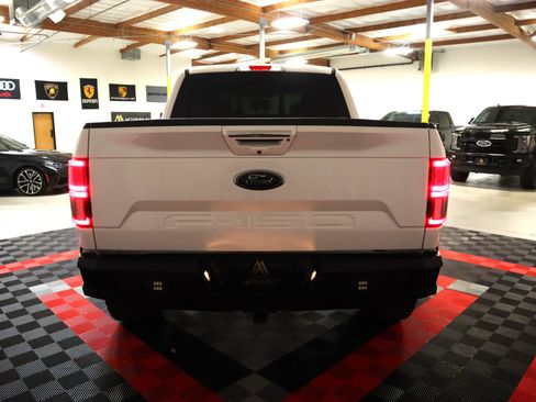 Used 2019 Ford F150 Lariat w/ Equipment Group 502A Luxury image 9