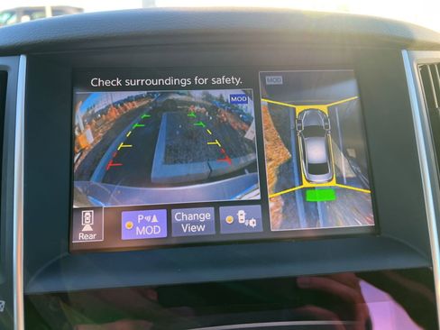 Used 2017 INFINITI Q50 Premium image 8