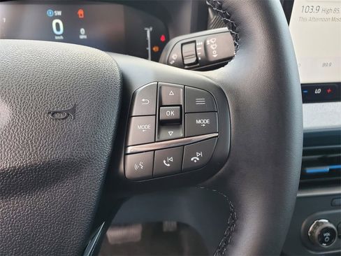 New 2025 Ford Maverick XLT w/ XLT Luxury Package image 12