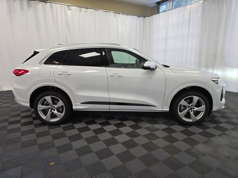 New 2025 Audi Q5 Premium Plus image 7