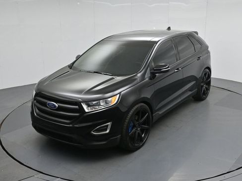 Used 2016 Ford Edge Titanium w/ Equipment Group 301A image 34