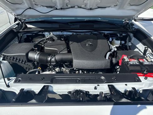 Certified 2023 Toyota Tacoma SR5 image 33