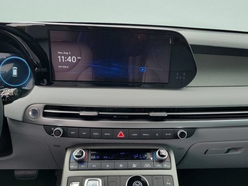 Used 2025 Hyundai Palisade SEL FWD image 17