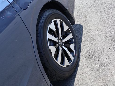 Certified 2026 Honda Odyssey EX-L image 34