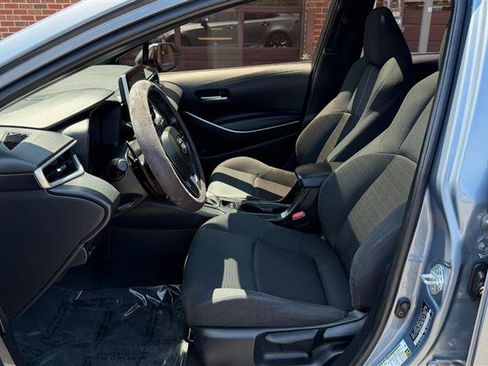 Used 2020 Toyota Corolla SE w/ SE Premium Package FWD image 27