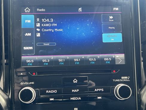 Used 2022 Subaru Ascent Onyx Edition image 16