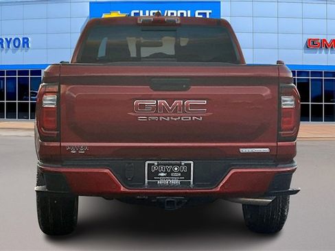 New 2026 GMC Canyon Elevation w/ Convenience Package image 4