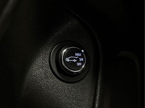 Used 2023 Buick Encore GX Select AWD/4WD image 38