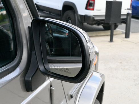 Used 2021 Mercedes-Benz G 550 image 13