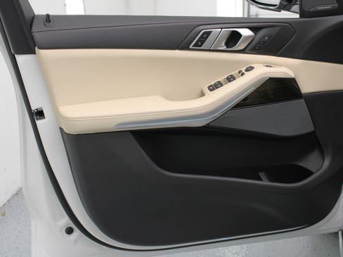 Used 2019 BMW X5 xDrive40i image 37