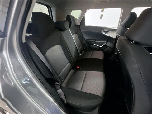 Used 2025 Kia Soul LX FWD image 23