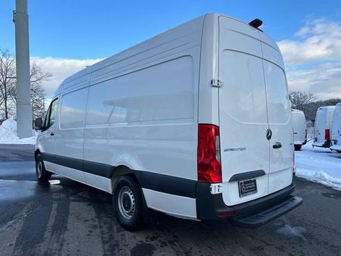 Used 2026 Mercedes-Benz Sprinter 2500 image 5