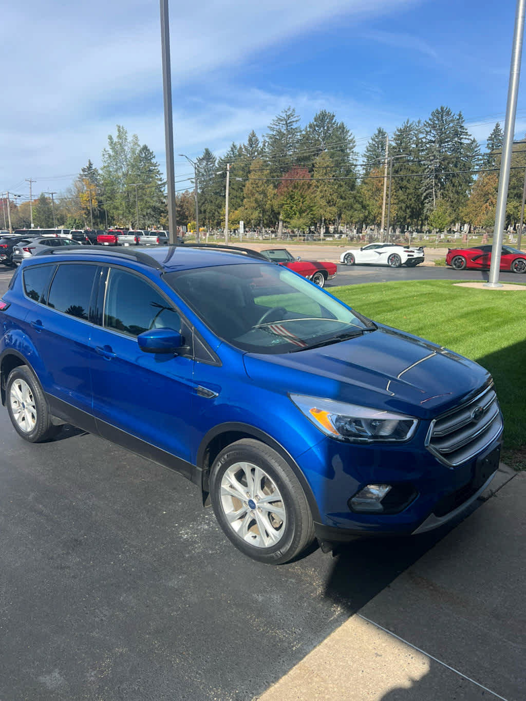 Used 2018 Ford Escape SE AWD/4WD image 3