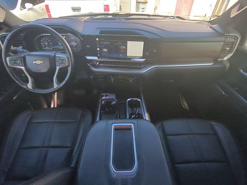 Used 2022 Chevrolet Silverado 1500 High Country w/ High Country Premium Package AWD/4WD image 17