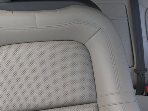 New 2025 Lincoln Corsair AWD w/ Equipment Group 101A image 16