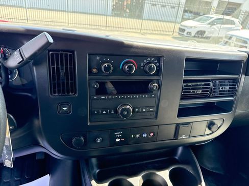 Used 2025 Chevrolet Express 2500 Extended w/ Driver Convenience Package RWD image 15