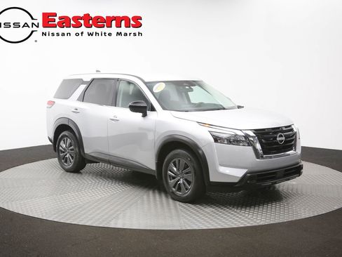 Used 2024 Nissan Pathfinder S AWD/4WD image 48