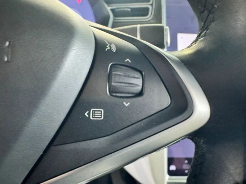 Used 2017 Tesla Model X 100D image 25