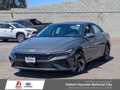 New 2025 Hyundai Elantra Limited