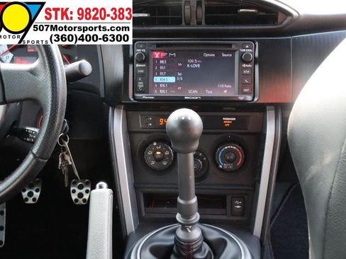 Used 2013 Scion FR-S RWD image 15