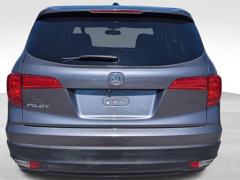 Used 2017 Honda Pilot EX-L image 3