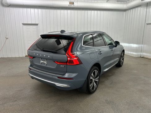 Used 2022 Volvo XC60 B5 Inscription w/ Climate Package AWD/4WD image 35