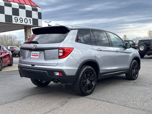 Used 2019 Honda Passport Sport image 7
