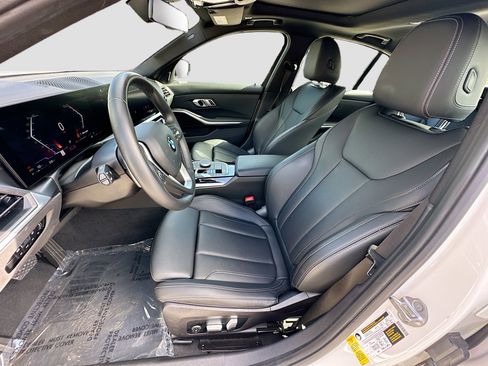 Certified 2023 BMW 330i Sedan w/ Driving Assistance Package image 21