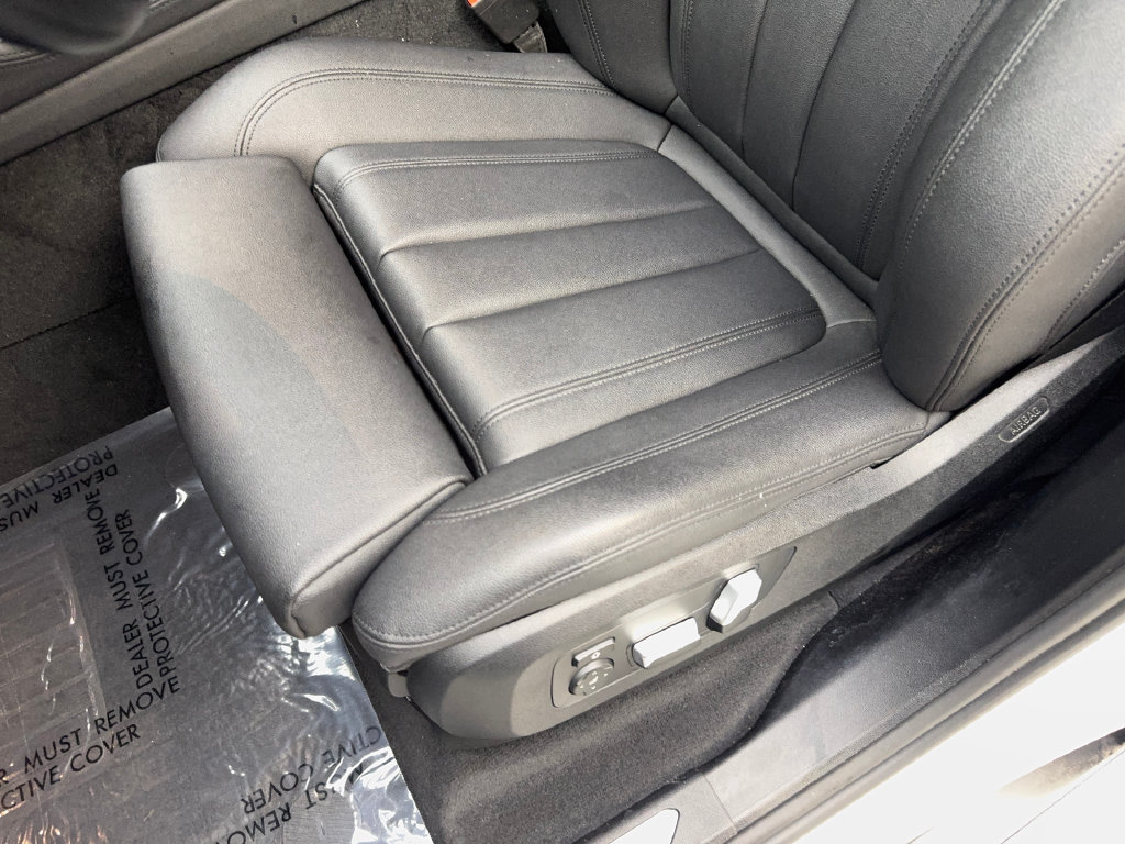 Used 2020 BMW X5 sDrive40i w/ Convenience Package RWD image 32