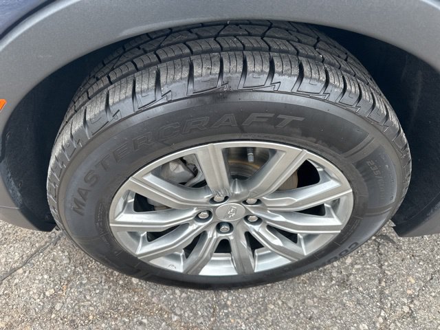 Used 2021 Cadillac XT4 Premium Luxury AWD/4WD image 10